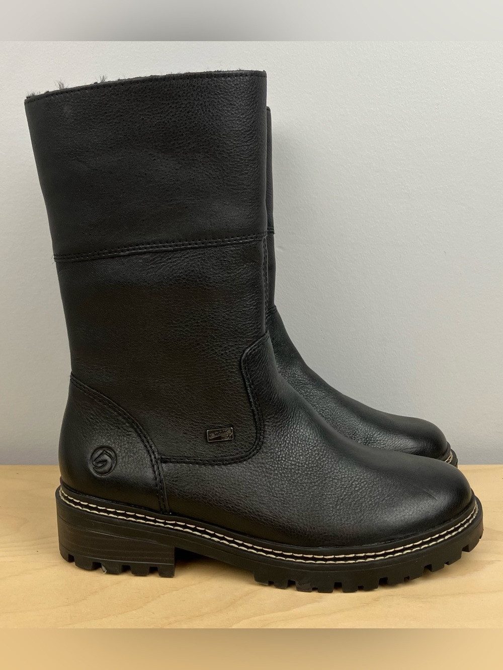 Remonte Women’s Size 37 / 6-6.5 D0B71 Black Leather Wool Lined Winter Boots Zip